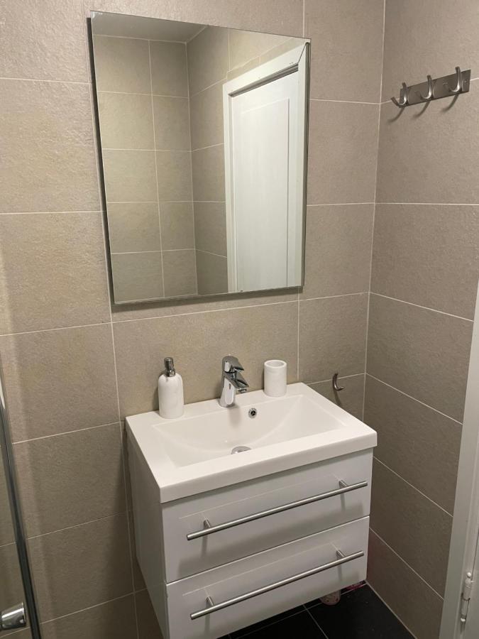 Central Studio Apartment